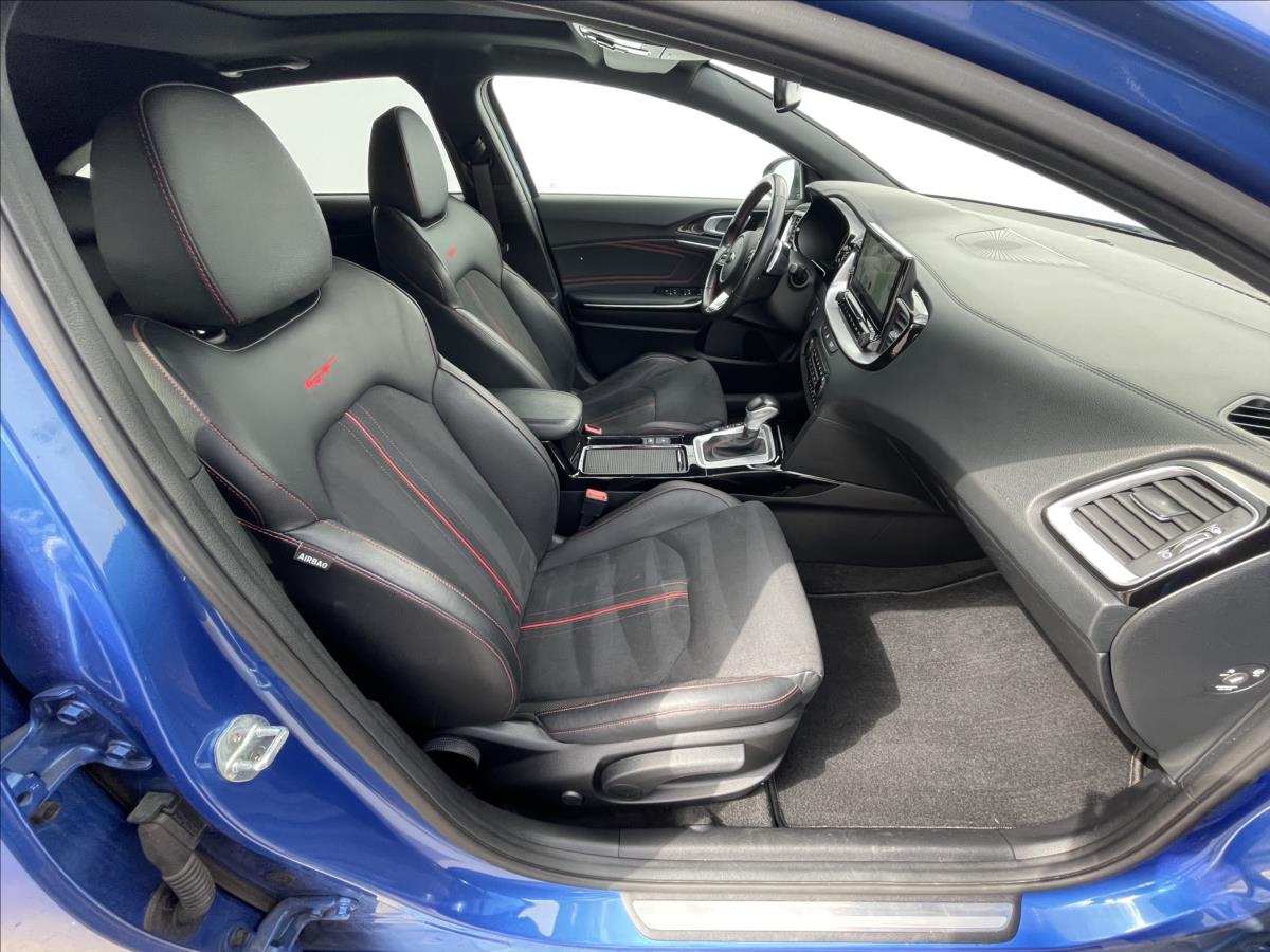 KIA ProCeed