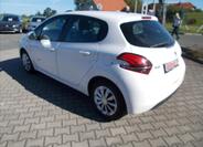 Peugeot 208 11