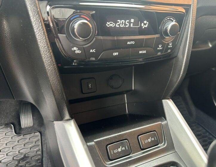 Suzuki Vitara 16