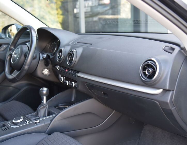 Audi A3 18