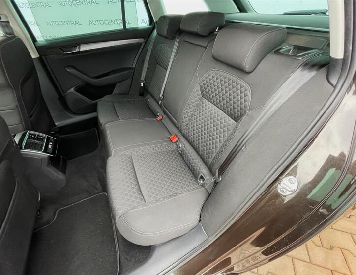 Škoda Superb 26