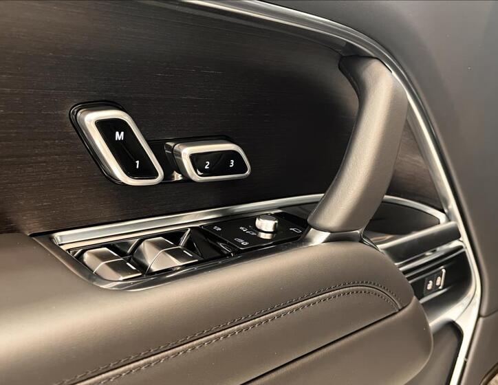 Land Rover Range Rover 8