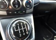 Mazda 5 21