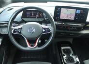 Volkswagen ID.4 15
