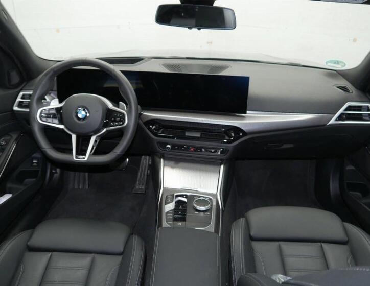 BMW Řada 3 7