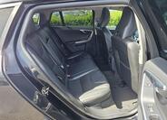 Volvo V60 37