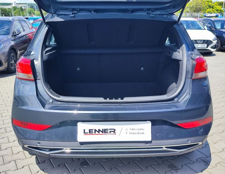 Hyundai i30 9