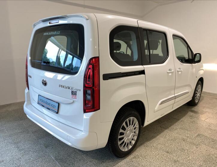 Toyota ProAce City 2