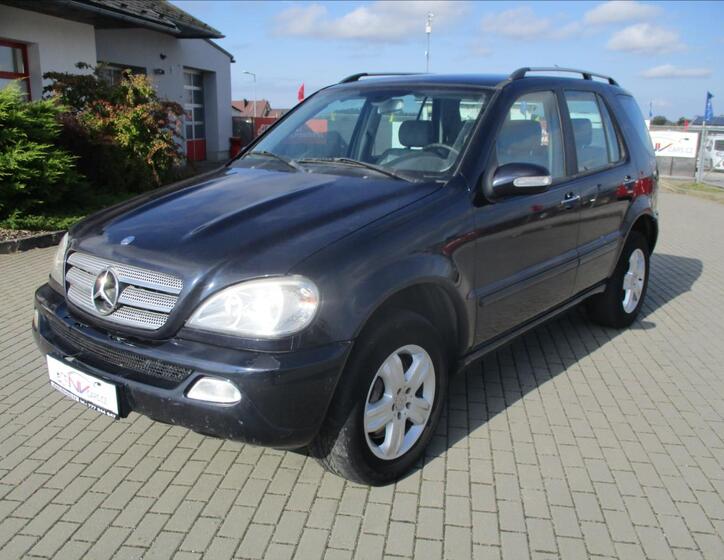 Mercedes-Benz Třídy M 25