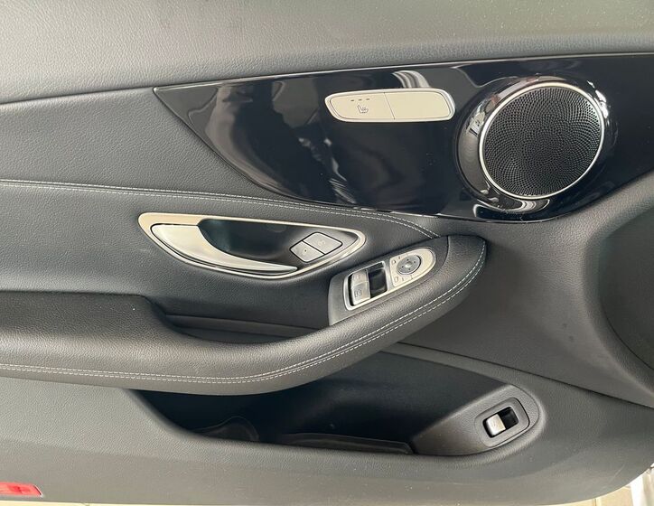 Mercedes-Benz Třídy C 8