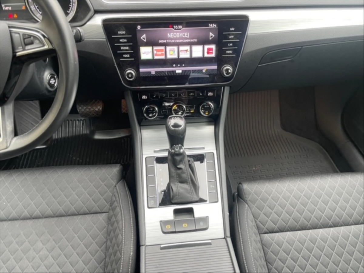 Škoda Superb