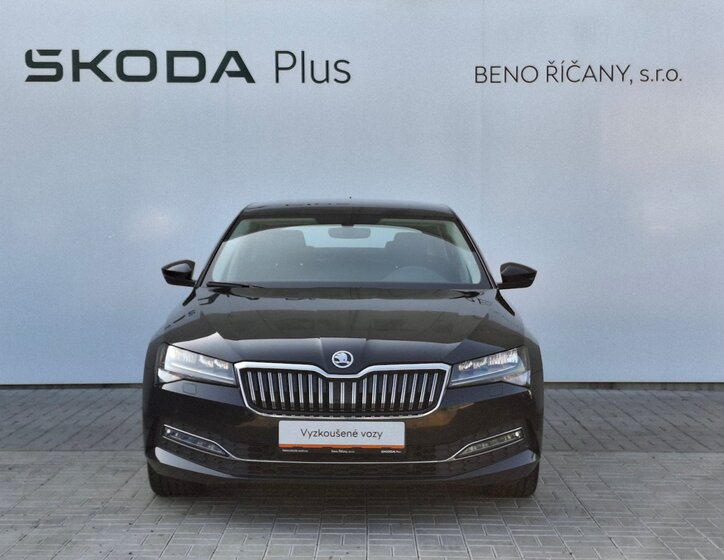 Škoda Superb 4