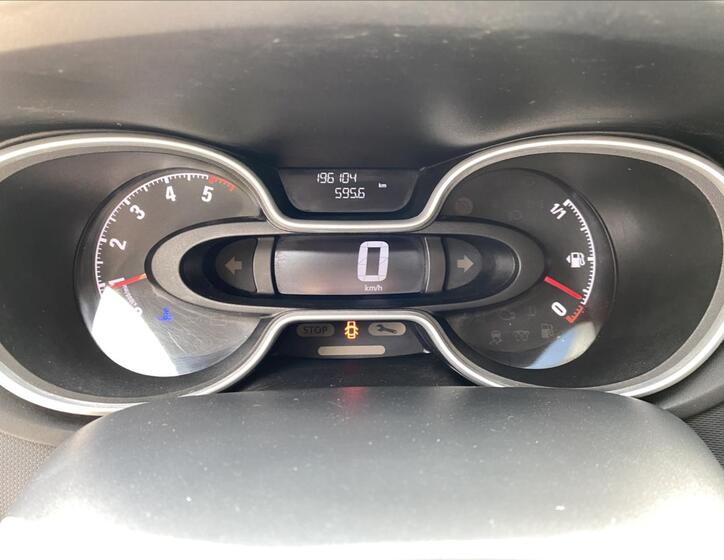 Opel Vivaro 11