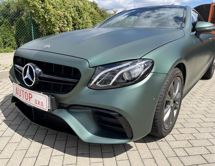 Mercedes-Benz Třídy E 10