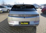 Hyundai Ioniq 5 6