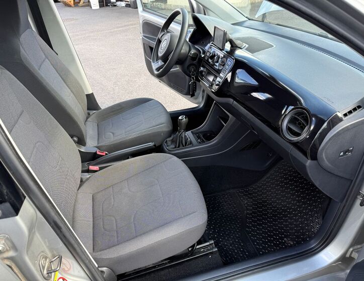 Volkswagen up! 10