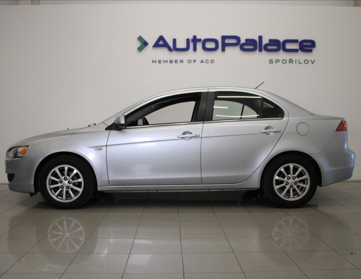Mitsubishi Lancer 5