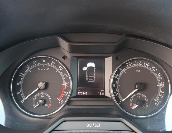 Škoda Octavia 11