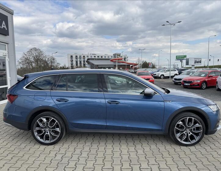 Škoda Octavia 8