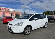 Ford S-MAX 11