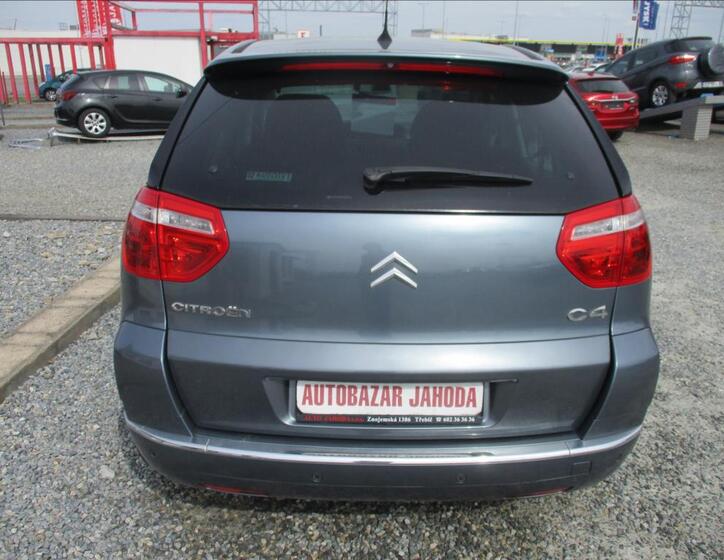 Citroën C4 Picasso 6