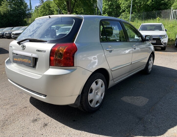 Toyota Corolla 8