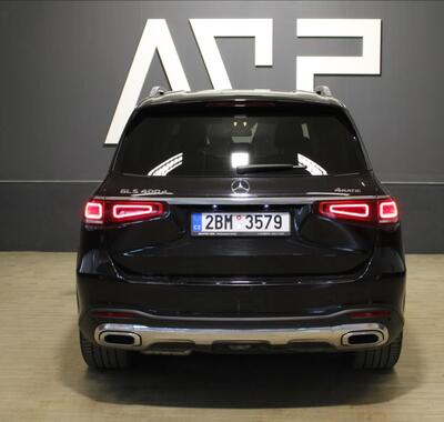Mercedes-Benz GLS 9