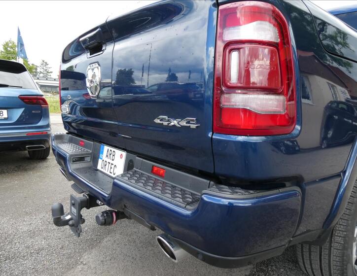 Dodge RAM 10