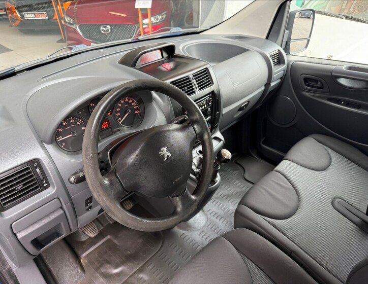 Peugeot Expert 9