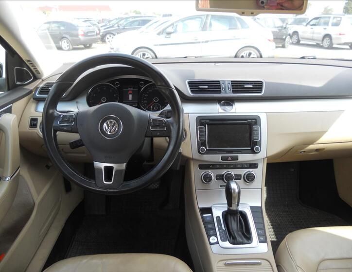 Volkswagen Passat 13