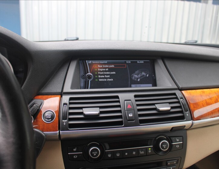 BMW X6 16