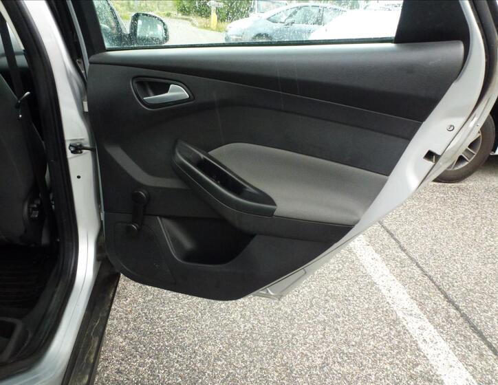 Ford Focus 22