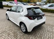 Toyota Yaris 4