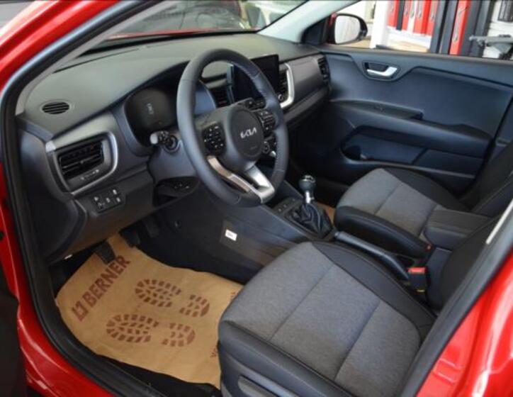 KIA Stonic 3