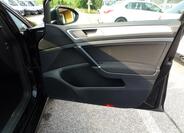 Volkswagen Golf 23