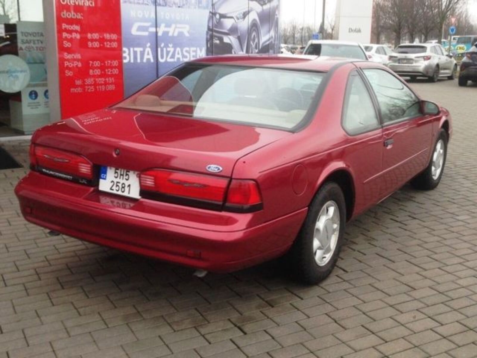 Ford Thunderbird 4
