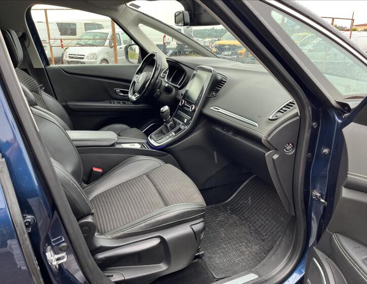Renault Grand Scénic 10