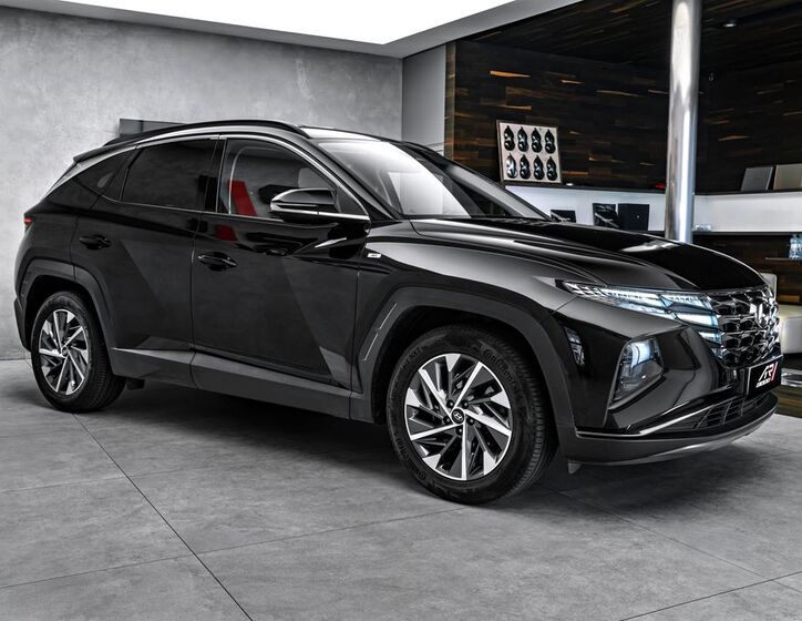 Hyundai Tucson 4