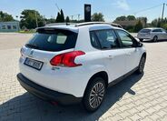 Peugeot 2008 4