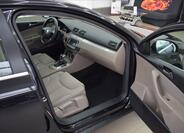 Volkswagen Passat 13