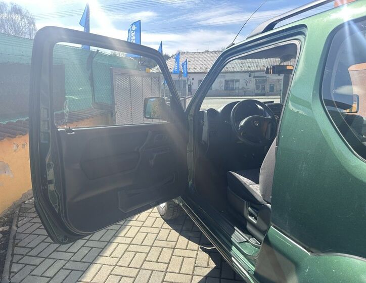 Suzuki Jimny 18