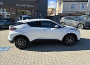 Toyota C-HR 8