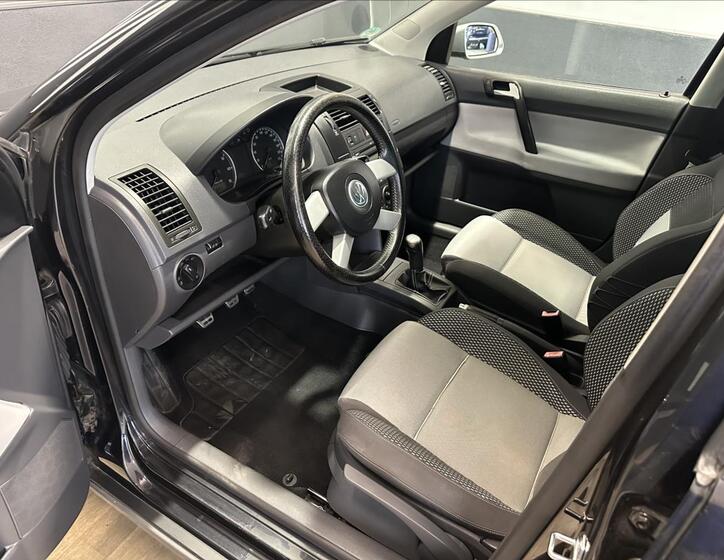 Volkswagen Polo 9