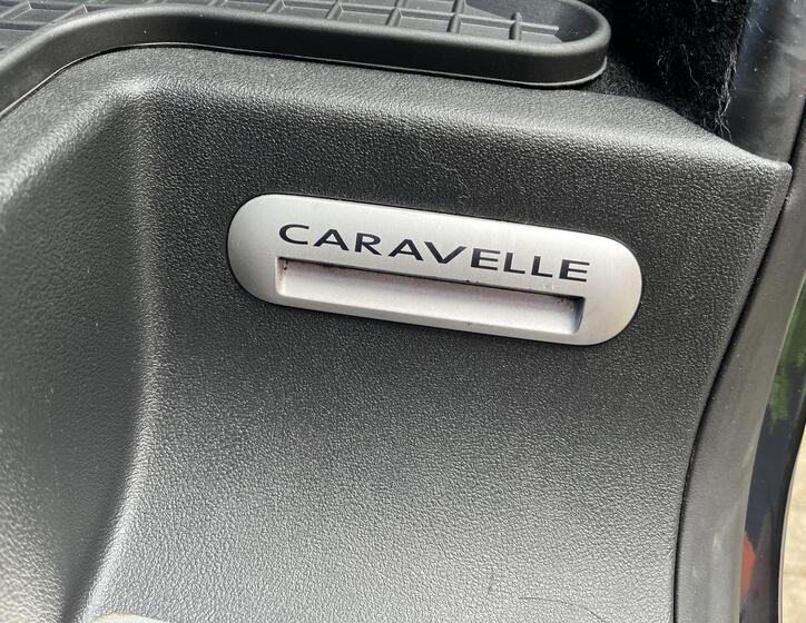 Volkswagen Caravelle 19