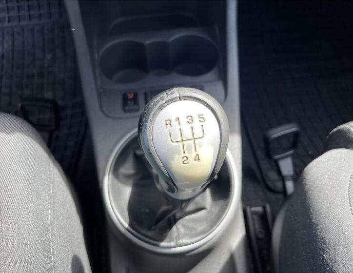 Škoda Roomster 19