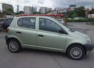 Toyota Yaris 5