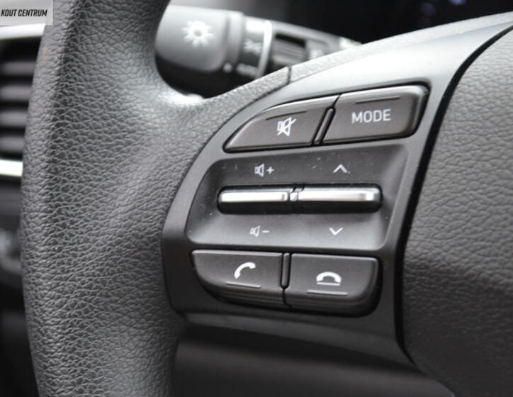 Hyundai i30 28