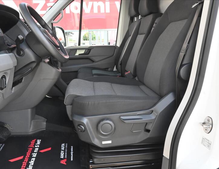 Volkswagen Crafter 8