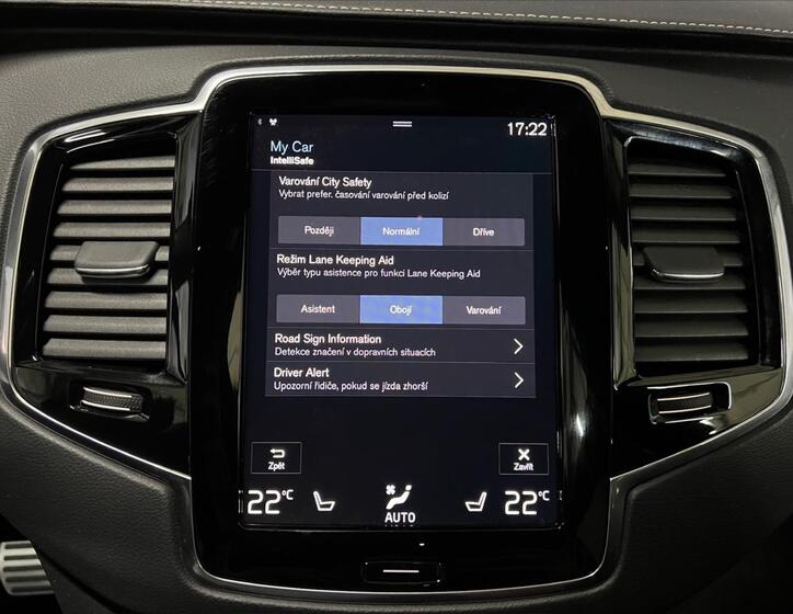Volvo XC90 20
