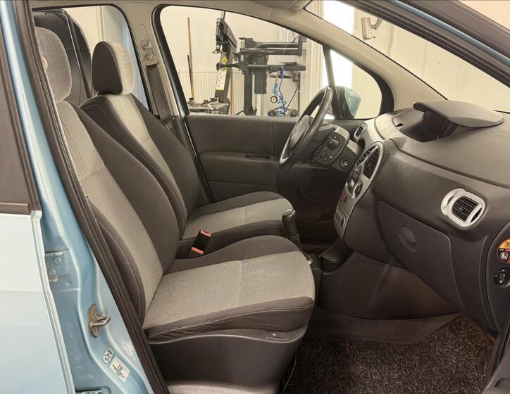 Renault Modus 10